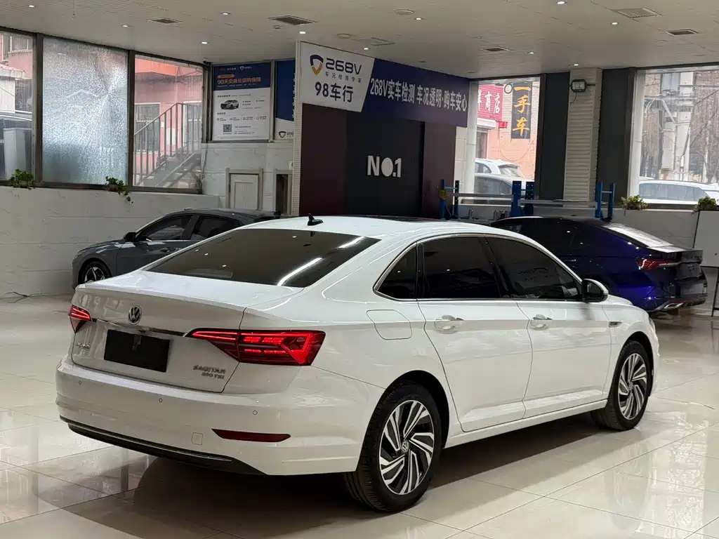 Volkswagen Sagitar 2022 280TSI DSG