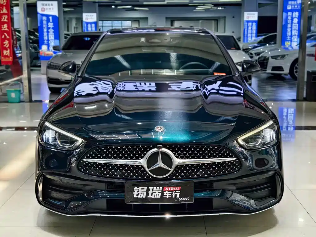 Mercedes-Benz C-Class — миниатюра 2