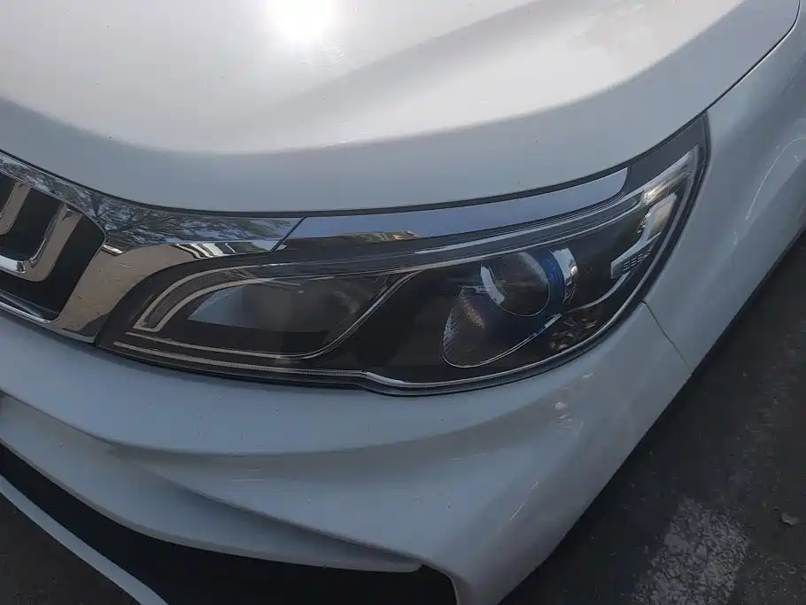 Geely Vision X3 — миниатюра 5