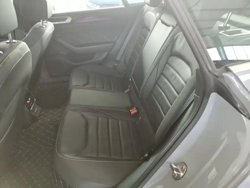 Volkswagen CC — миниатюра 17