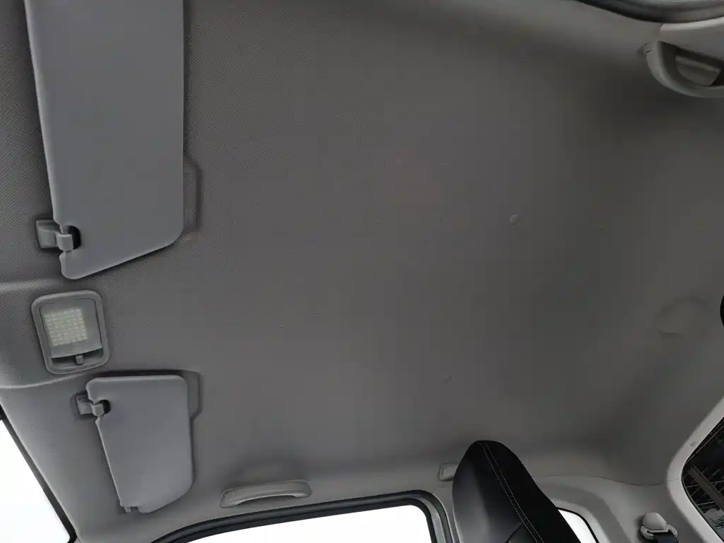 Wuling MINIEV — миниатюра 14
