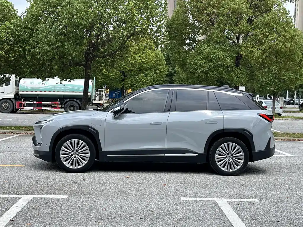 NIO ES6 — миниатюра 9