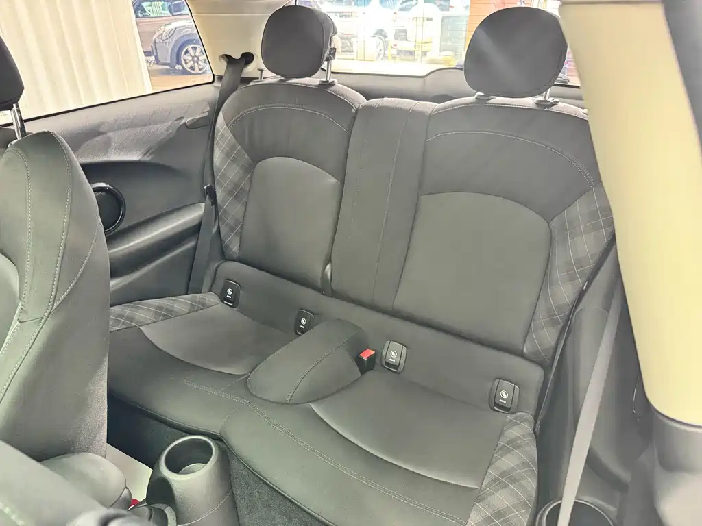 MINI Mini — миниатюра 8