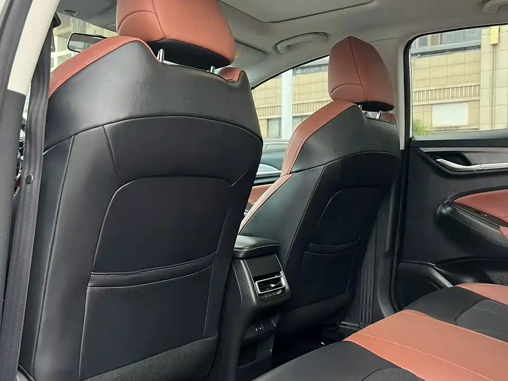 Changan Eado — миниатюра 13