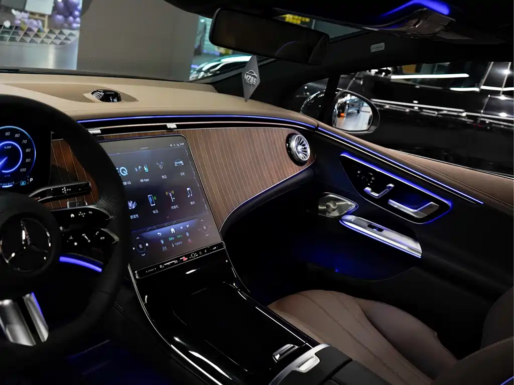 Mercedes-Benz EQE — миниатюра 11