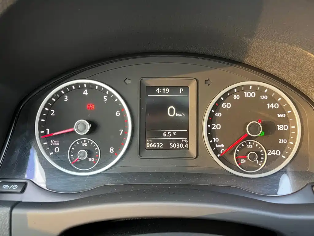 Volkswagen Tiguan — миниатюра 12