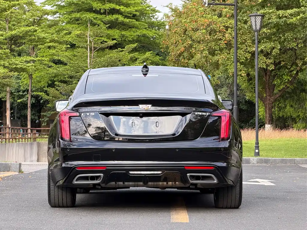Cadillac CT5 — миниатюра 6