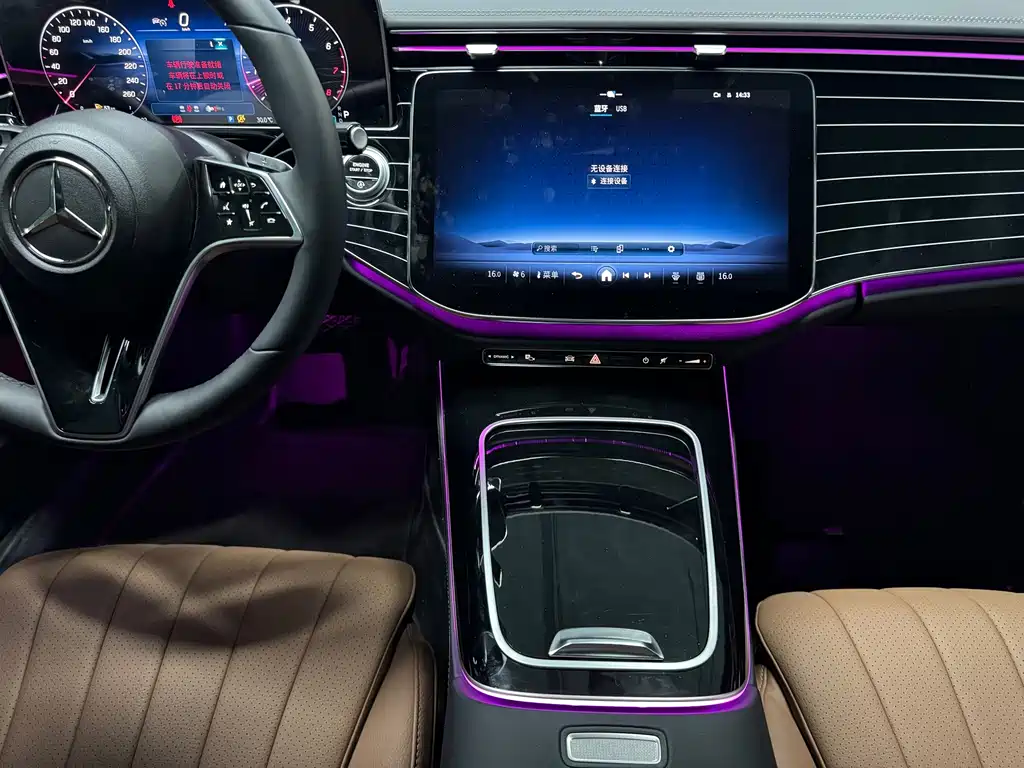 Mercedes-Benz E-Class — миниатюра 7