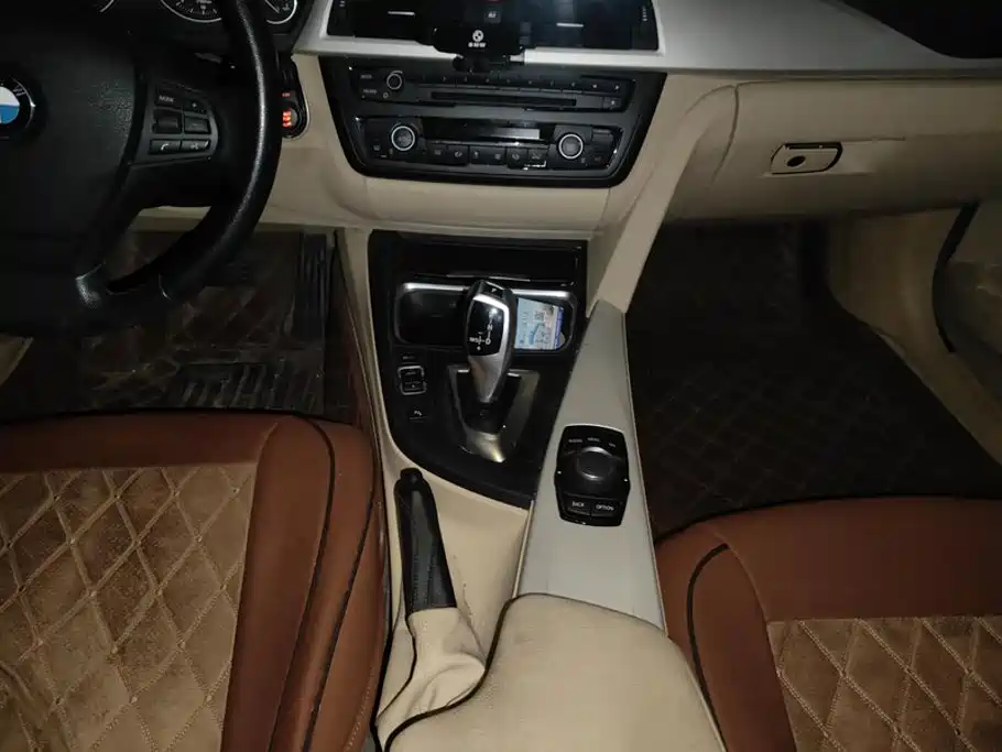 BMW 3 Series — миниатюра 16