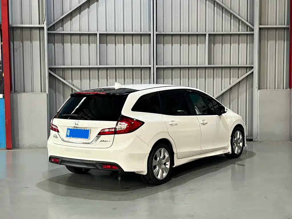 Honda Jade — миниатюра 7