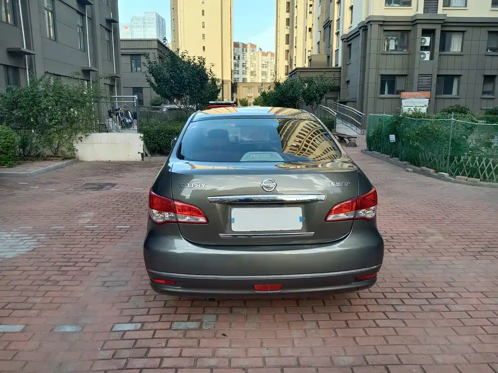 Nissan Sylphy — миниатюра 4