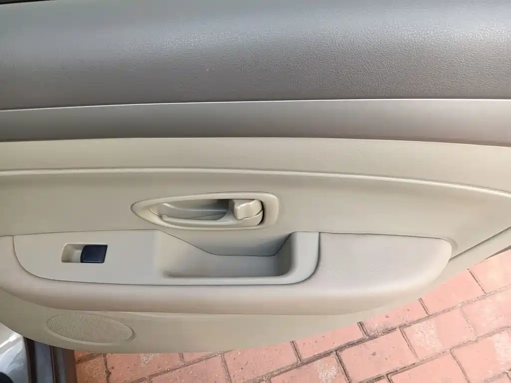Nissan Sylphy — миниатюра 14