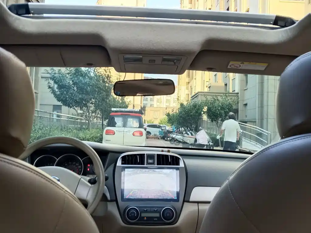 Nissan Sylphy — миниатюра 16