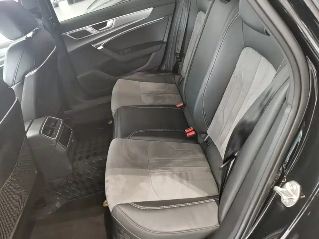 Audi A6L — миниатюра 22