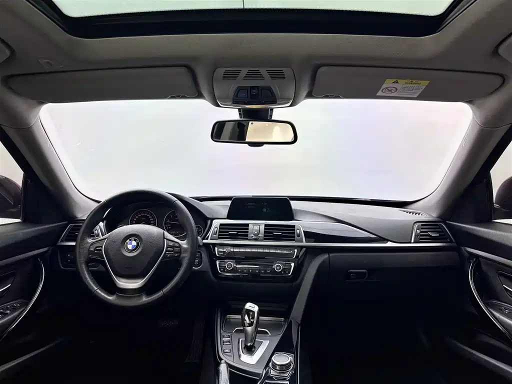 BMW 3 Series GT 3 GT 2019 320i Fashion