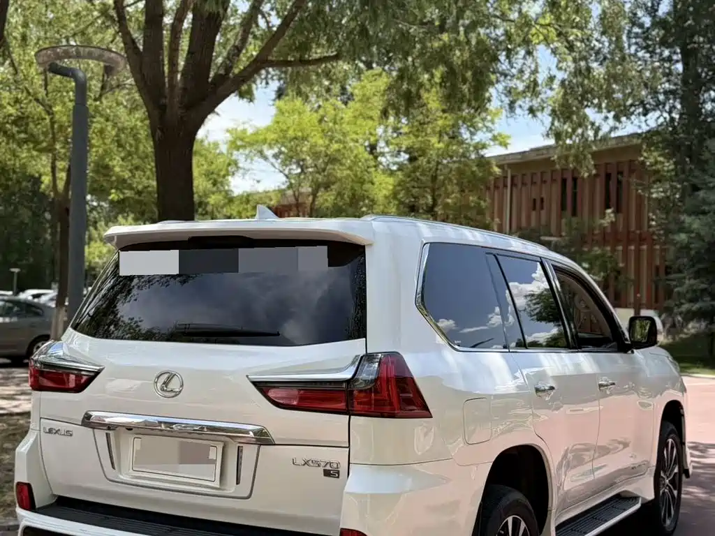 Lexus LX 2016 570 Luxury