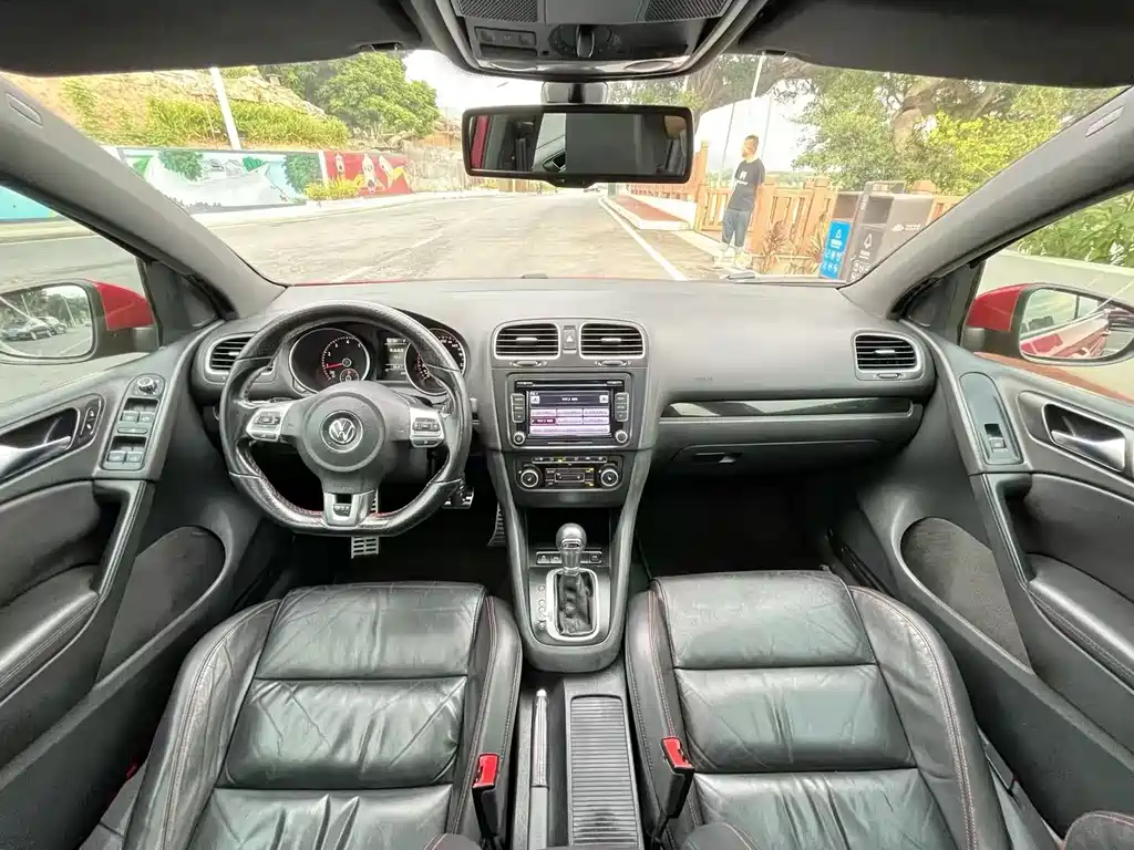 Volkswagen Golf GTI GTI 2012 2.0TSI GTI