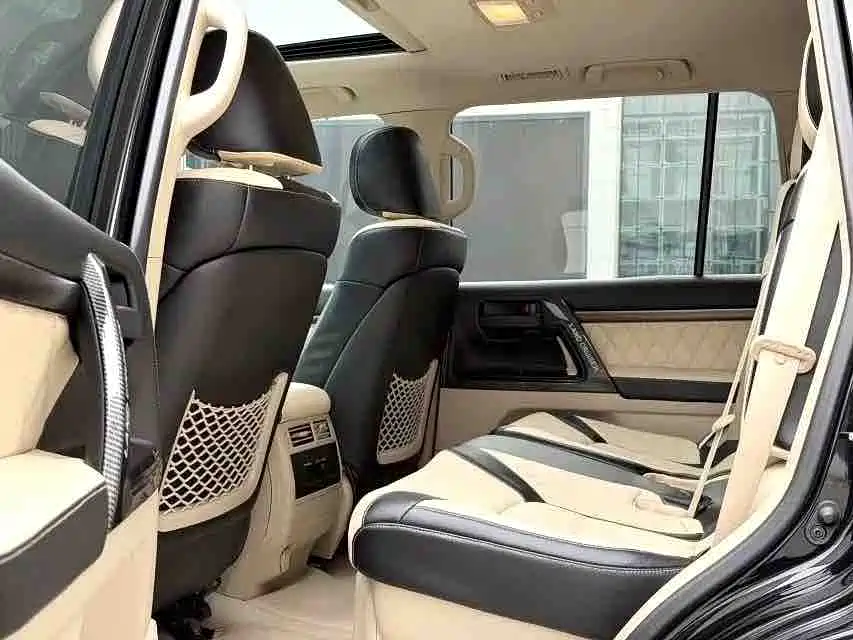 Toyota Land Cruiser — миниатюра 5