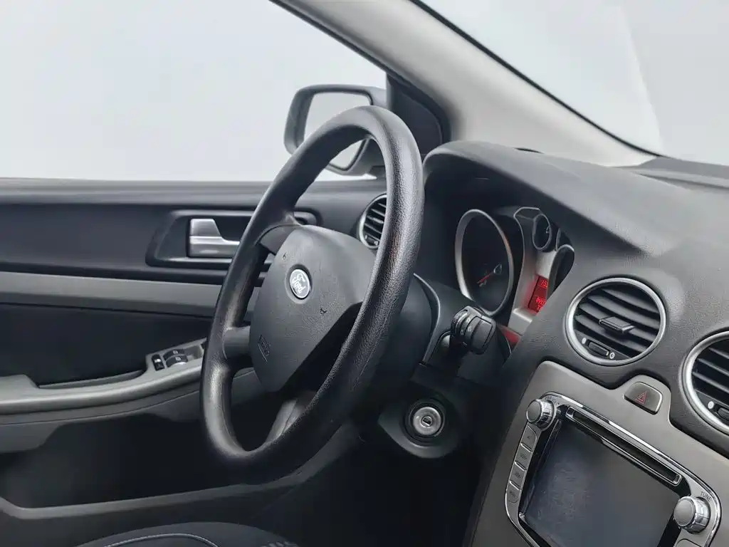 Ford Focus — миниатюра 22