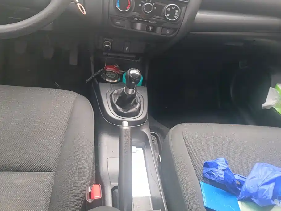 Honda Fit — миниатюра 16