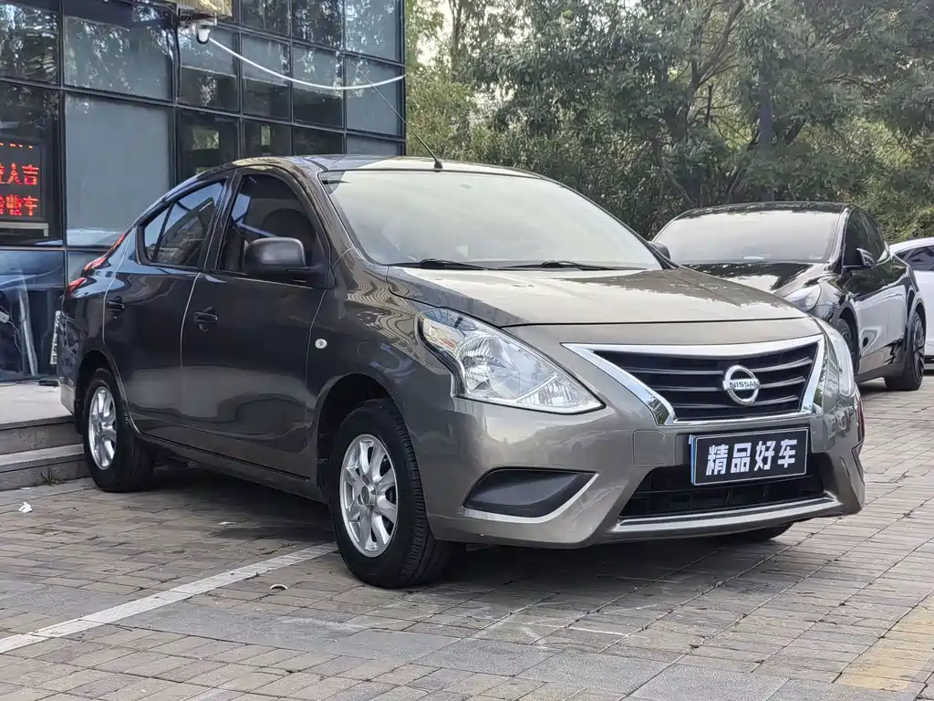 Nissan Sunny — миниатюра 3
