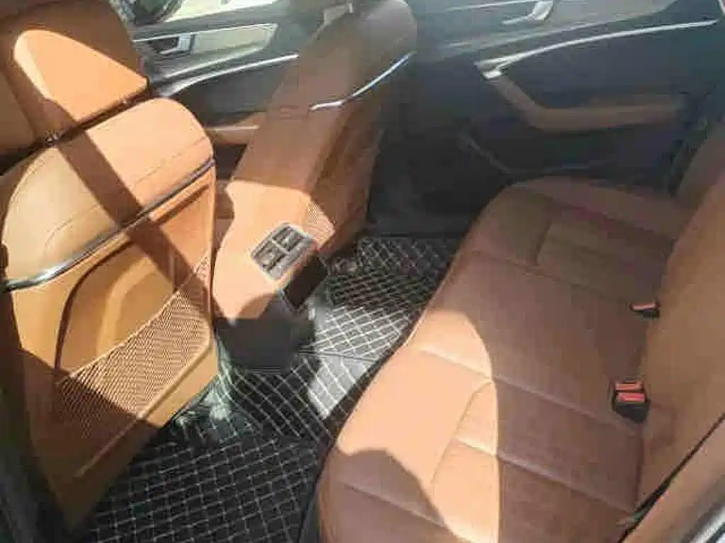 Audi A6L — миниатюра 5