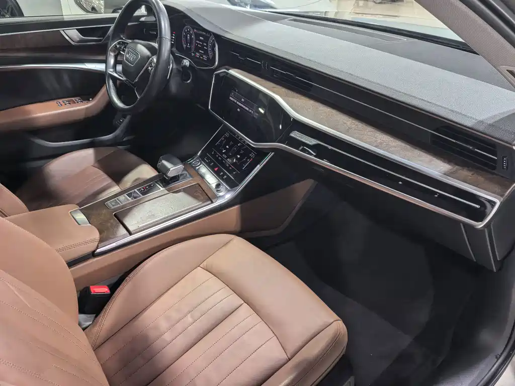 Audi A6 (Import) — миниатюра 12