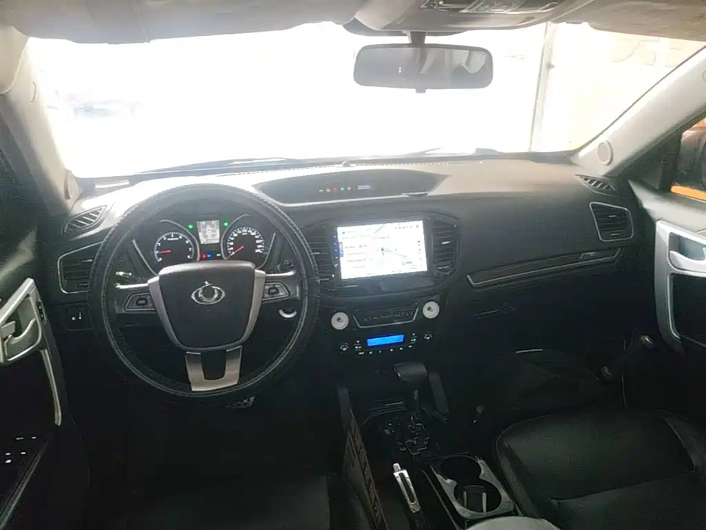 Geely GX7 — миниатюра 10