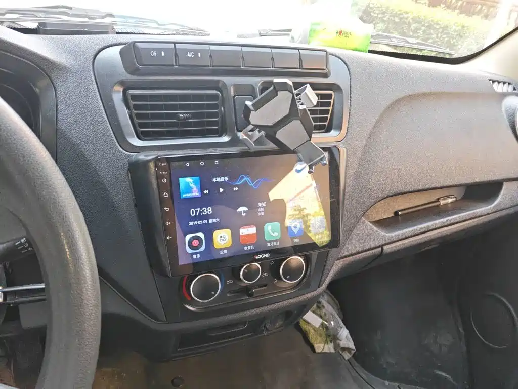 Changan M60 2019 1.5L VI 5 местDAM15KR