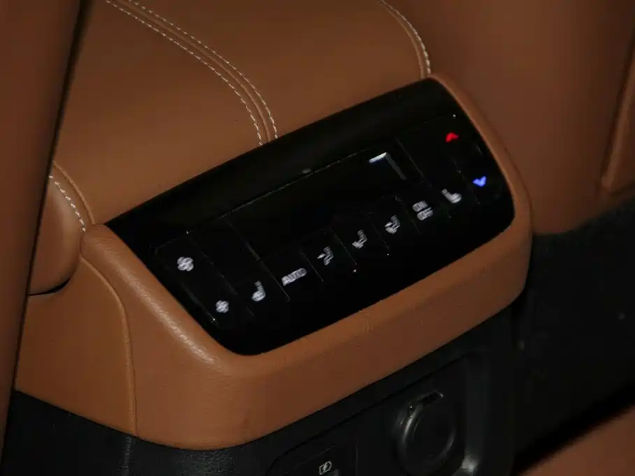 Infiniti QX60 — миниатюра 24