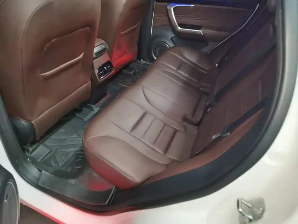 Wey Wey VV5 — миниатюра 17