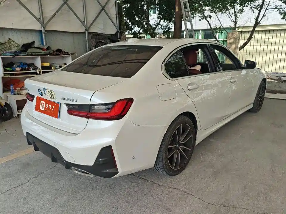 BMW 3 Series — миниатюра 3