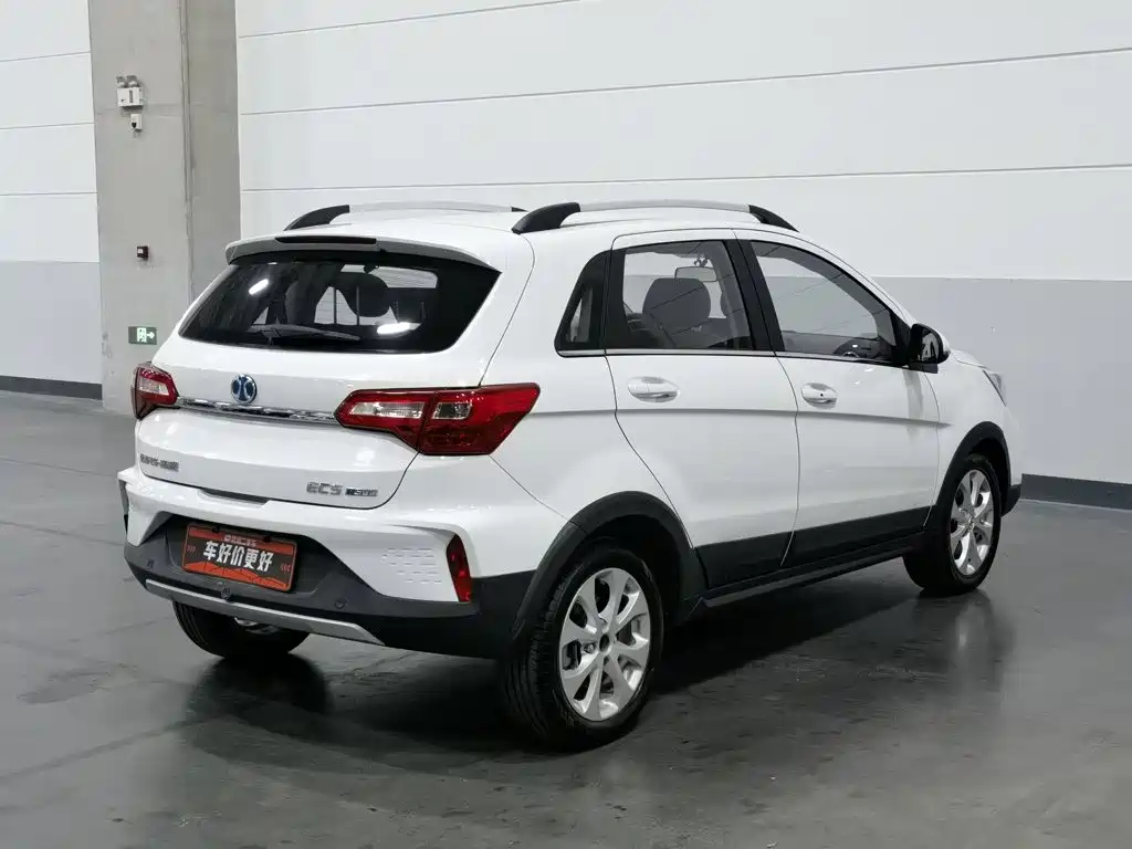BAIC New Energy EC5 — миниатюра 2
