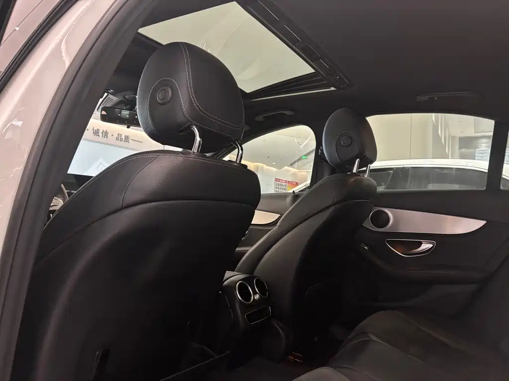 MERCEDES-BENZ C CLASS