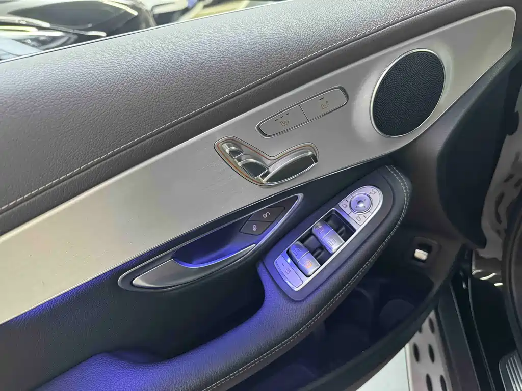 Mercedes-Benz GLC — миниатюра 6