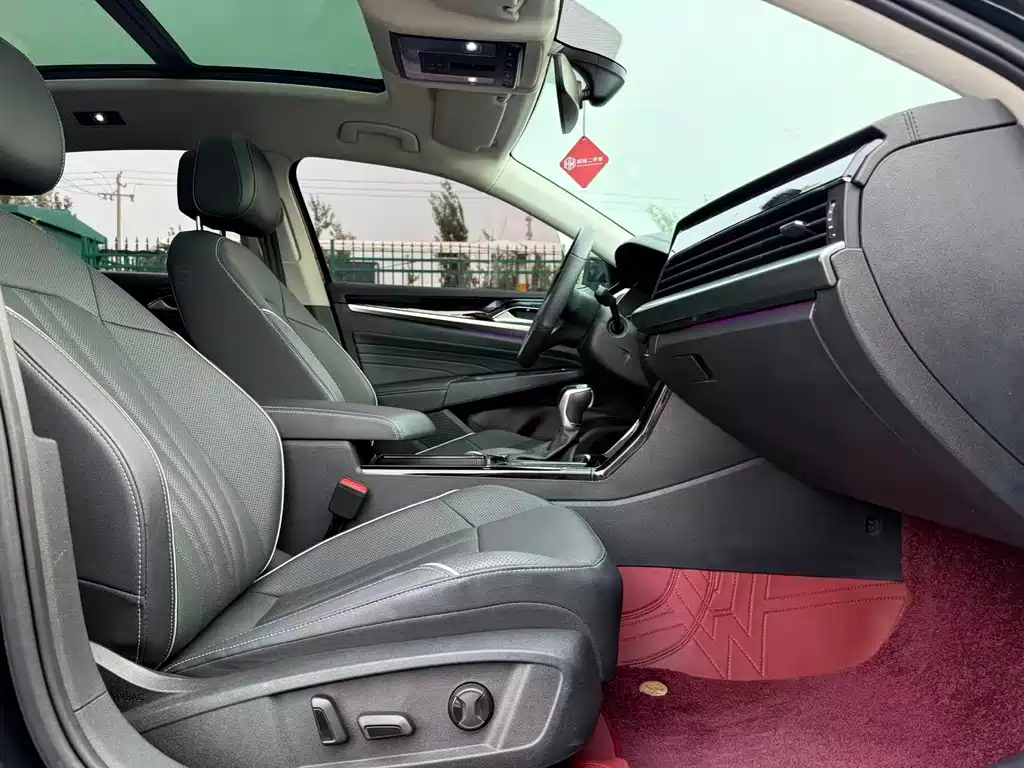 Volkswagen Passat — миниатюра 12