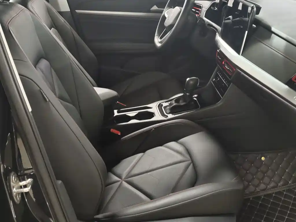 Volkswagen Lavida — миниатюра 6