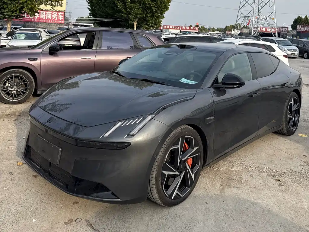 Lynk & Co Z10