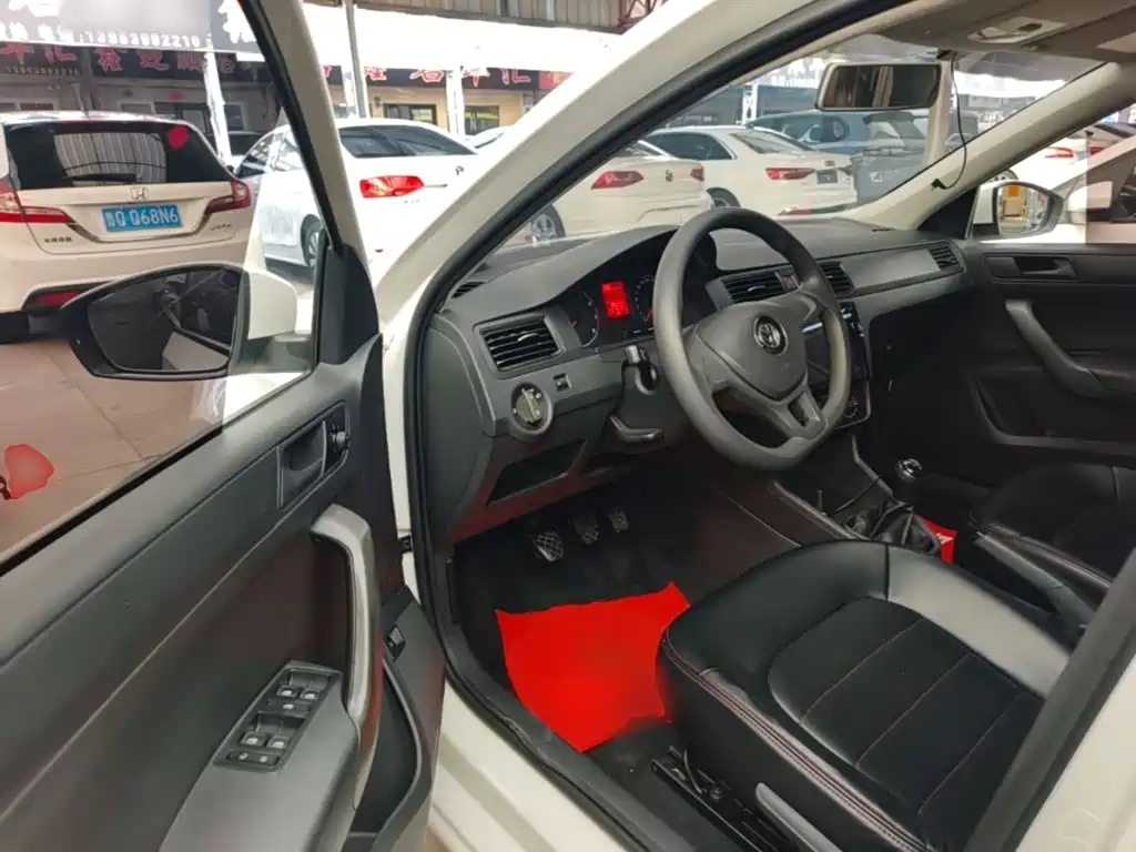 Volkswagen Santana — миниатюра 16