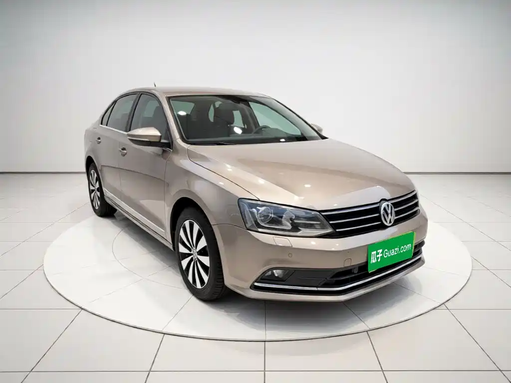 Volkswagen Sagitar — миниатюра 3