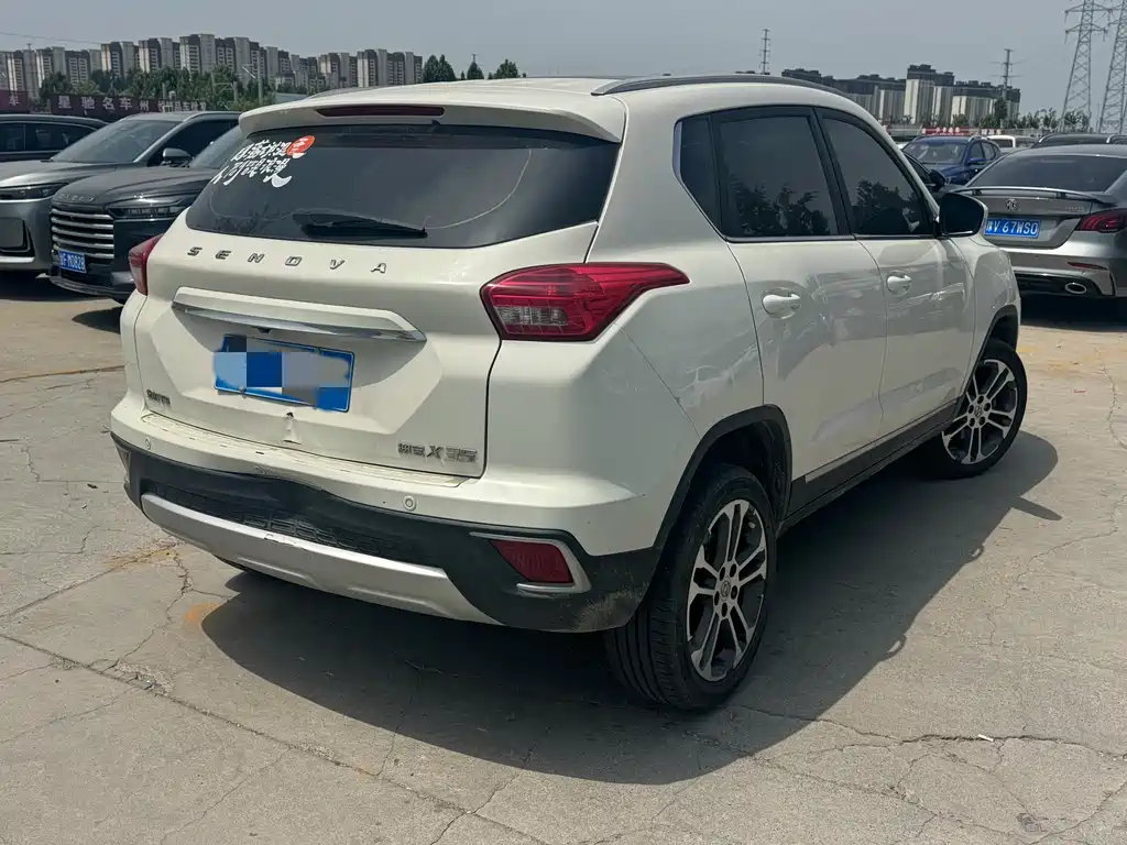 BAIC Senova X35 — миниатюра 9
