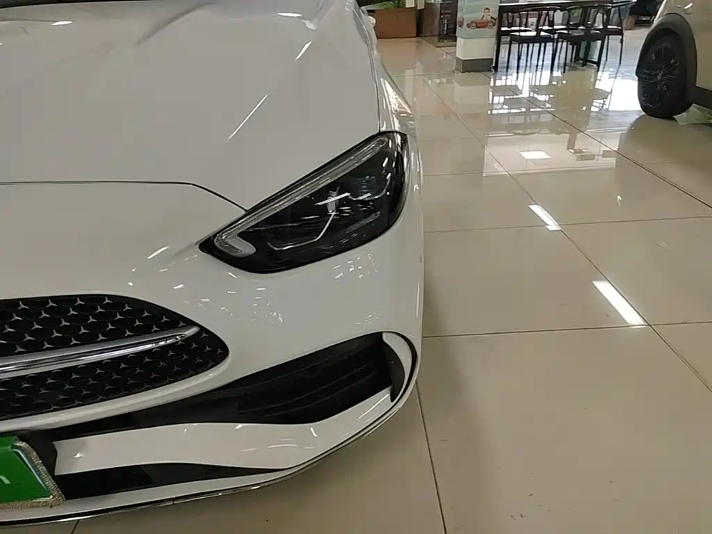 Mercedes-Benz C-Class — миниатюра 24