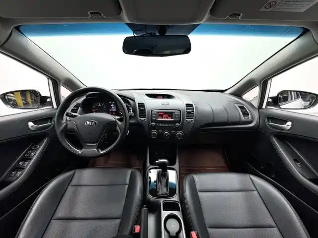 Kia K3 — миниатюра 4
