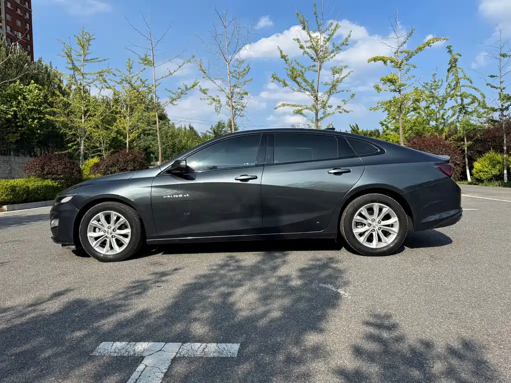 Chevrolet Malibu XL — миниатюра 3