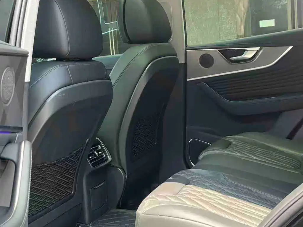 Hongqi Hongqi HS5 — миниатюра 7