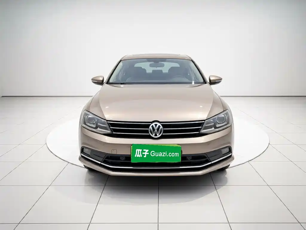 Volkswagen Sagitar — миниатюра 2