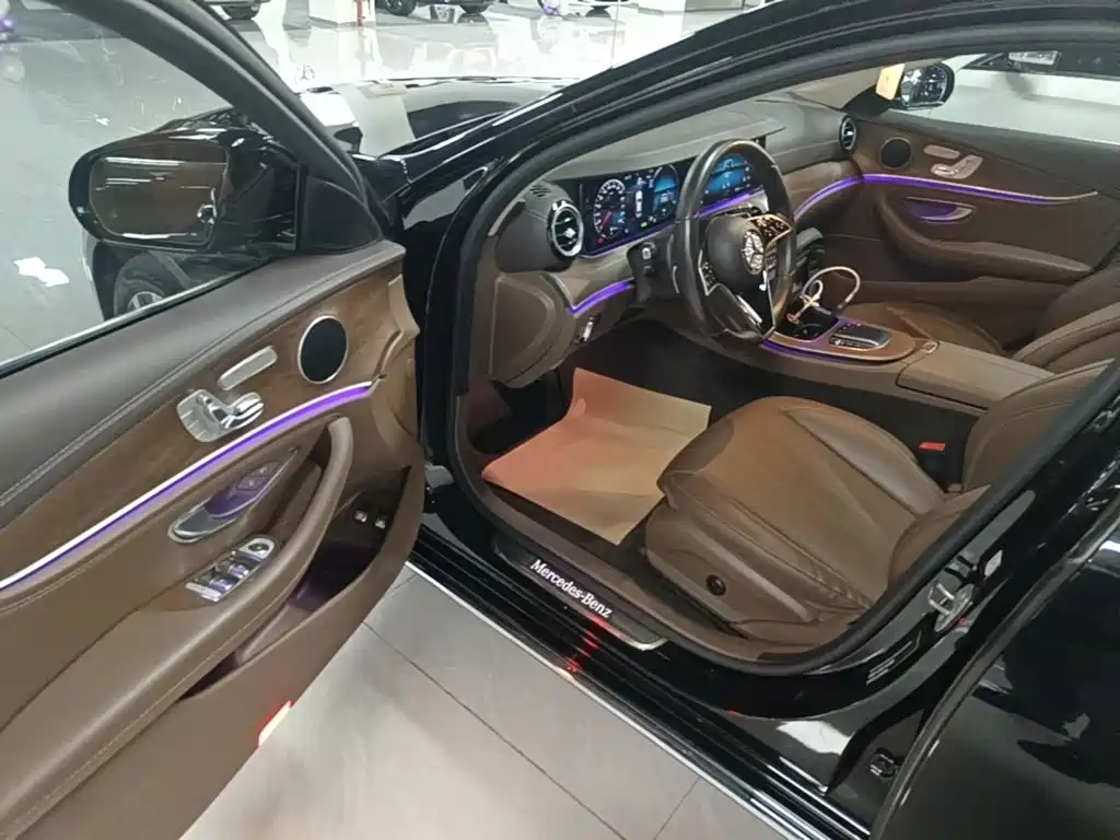 Mercedes-Benz E-Class New Energy — миниатюра 12