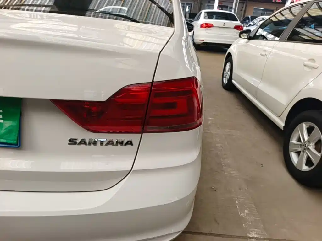 Volkswagen Santana — миниатюра 8