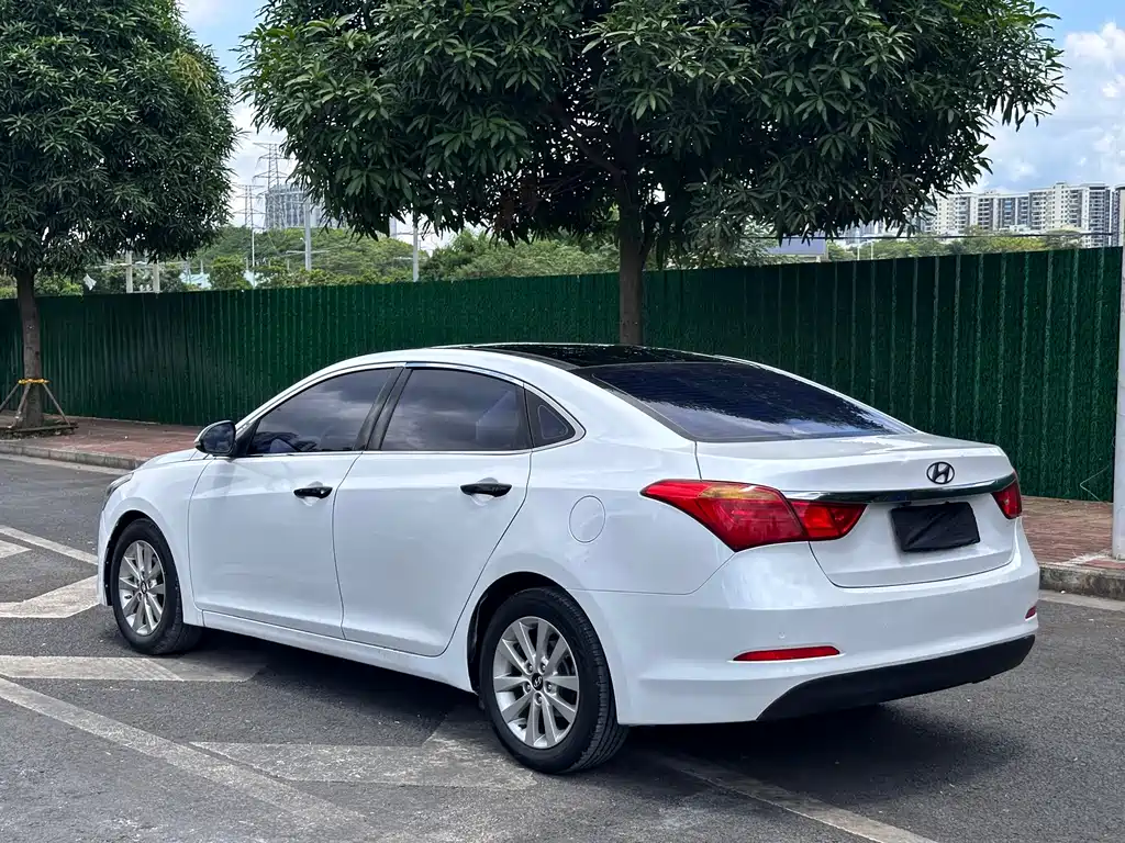 Hyundai Mistra — миниатюра 6