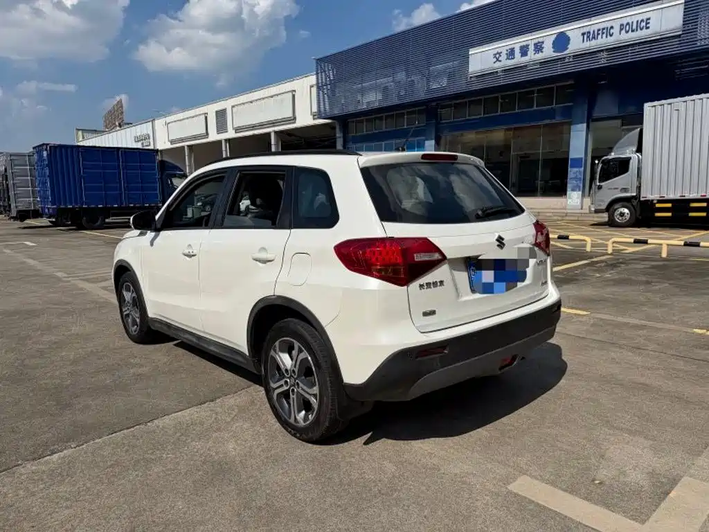 Suzuki Vitara — миниатюра 9